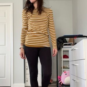Old navy maternity xs cotton and spandex long sleeve tshirt
